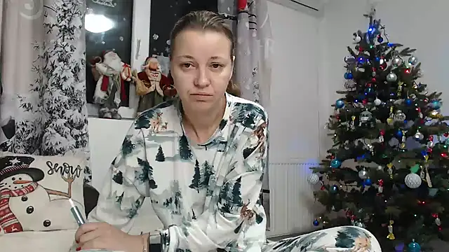 Snapshot of SweetMaddy888 chatting on January 2, 2025, 4:09 am SweetMaddy888 online show from January 2, 2025, 4:09 am