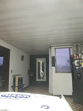 Snapshot of LaurenWelly_ chatting on November 12, 2025, 10:37 am LaurenWelly online show from November 12, 2025, 10:37 am