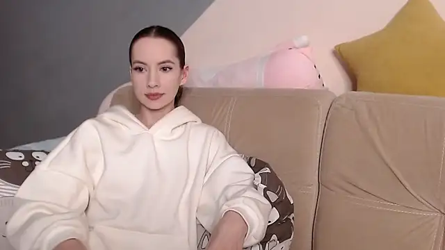 Snapshot of AmbrielHailey chatting on April 28, 2026, 6:29 am AmbrielHailey online show from April 28, 2026, 6:29 am