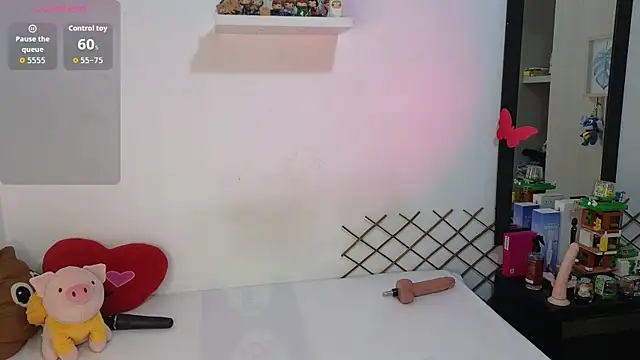 milky  boy  online show from January 7, 2026, 4:48 am