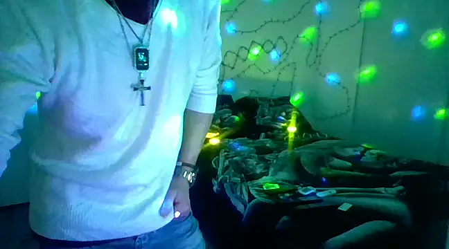 Snapshot of brunoguunot chatting on January 17, 2025, 5:51 pm brunoguunot online show from January 17, 2025, 5:51 pm