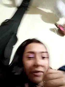 Snapshot of CORALINE_GREYM chatting on October 5, 2025, 11:46 pm CORALINE GREYM online show from October 5, 2025, 11:46 pm