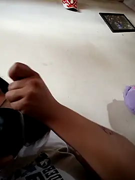 Snapshot of CORALINE_GREYM chatting on October 12, 2025, 7:13 pm CORALINE GREYM online show from October 12, 2025, 7:13 pm