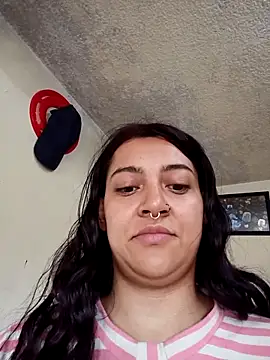 Snapshot of CORALINE_GREYM chatting on October 24, 2025, 4:25 pm CORALINE GREYM online show from October 24, 2025, 4:25 pm