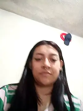 Snapshot of CORALINE_GREYM chatting on November 4, 2025, 7:40 am CORALINE GREYM online show from November 4, 2025, 7:40 am