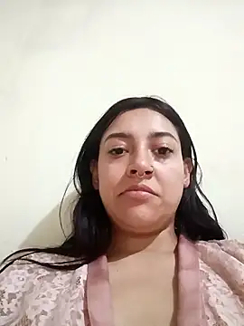 Snapshot of CORALINE_GREYM chatting on November 12, 2025, 2:01 am CORALINE GREYM online show from November 12, 2025, 2:01 am