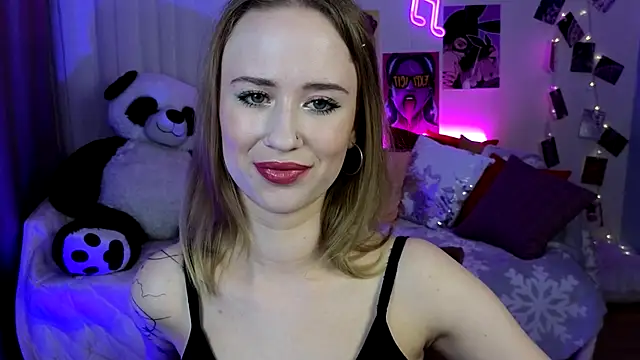 SashaBrooks online show from September 23, 2025, 6:11 pm