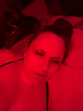 badbish777 online show from August 4, 2026, 11:24 am