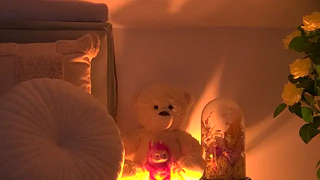 AngeliqueSkye online show from October 26, 2025, 4:07 am