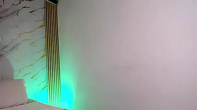 Snapshot of coralcarter1 chatting on November 14, 2025, 2:54 am coralcarter1 online show from November 14, 2025, 2:54 am