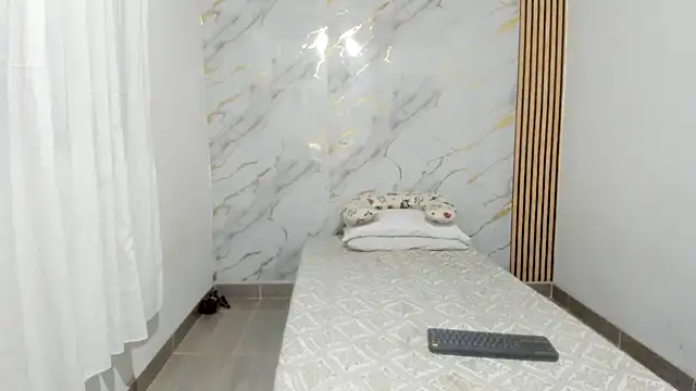 Snapshot of coralcarter1 chatting on January 15, 2026, 2:16 am coralcarter1 online show from January 15, 2026, 2:16 am