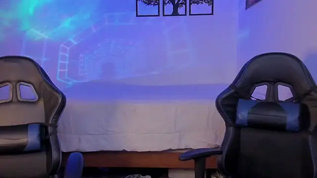 AlexJaz11 online show from July 27, 2026, 11:17 am