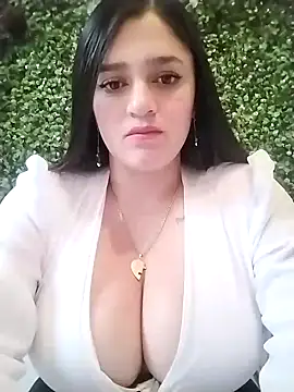 hanna-a online show from December 2, 2024, 8:33 pm