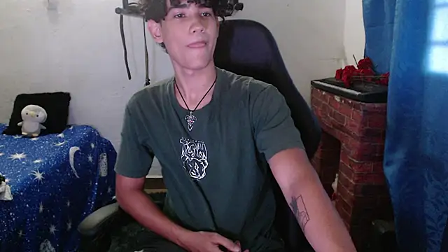 Snapshot of jake_willianss chatting on February 28, 2025, 8:39 pm jake willianss online show from February 28, 2025, 8:39 pm