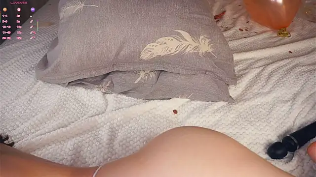 CathrynGeer online show from March 6, 2025, 10:04 pm