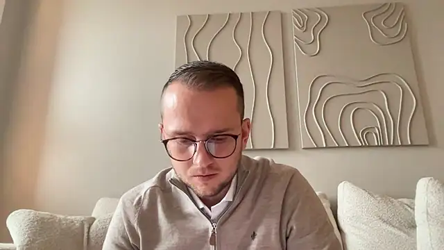 Snapshot of thehornyguy97 chatting on November 10, 2025, 11:53 am thehornyguy97 online show from November 10, 2025, 11:53 am