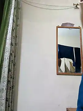 Wild-Honey online show from March 2, 2025, 2:10 pm