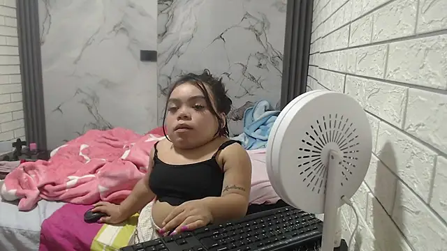 Snapshot of Michelle_Brooks chatting on March 15, 2025, 4:24 am Michelle Brooks online show from March 15, 2025, 4:24 am