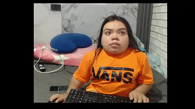 Snapshot of Michelle_Brooks chatting on October 29, 2025, 7:54 am Michelle Brooks online show from October 29, 2025, 7:54 am