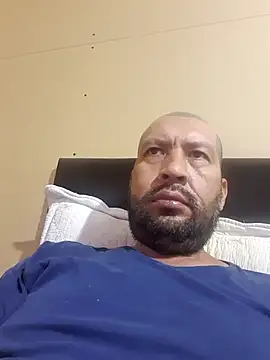 Snapshot of danielll2024 chatting on February 13, 2026, 11:50 am danielll2024 online show from February 13, 2026, 11:50 am