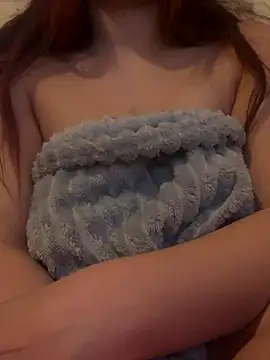 Snapshot of sabrina101 chatting on December 3, 2024, 4:17 pm sabrina101 online show from December 3, 2024, 4:17 pm