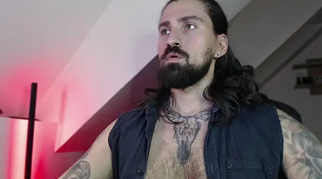 Snapshot of MateoHunk chatting on December 26, 2024, 6:43 pm MateoHunk online show from December 26, 2024, 6:43 pm