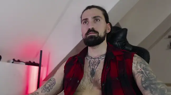 Snapshot of MateoHunk chatting on January 13, 2025, 7:10 pm MateoHunk online show from January 13, 2025, 7:10 pm