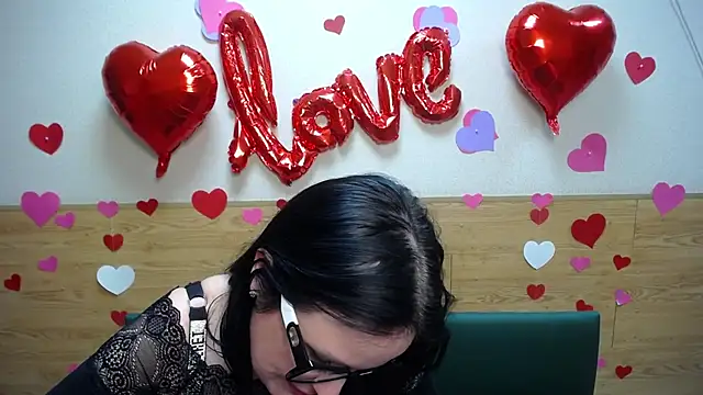 TayaBoret online show from February 9, 2025, 8:56 pm