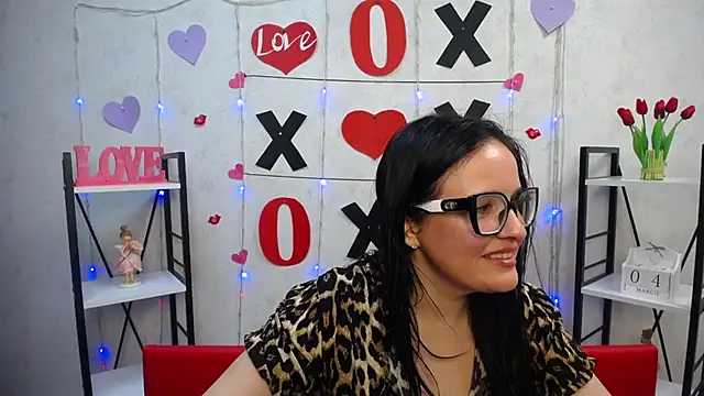 TayaBoret online show from March 4, 2025, 6:18 pm