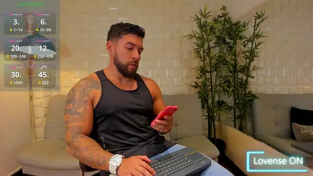  dreammr1  online show from January 13, 2025, 10:03 pm