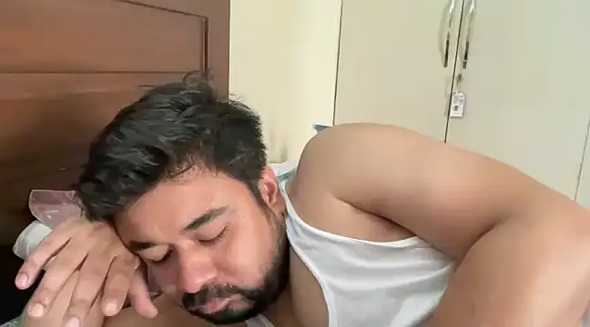 coolboy6566 online show from February 22, 2025, 6:06 am