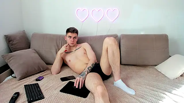 Snapshot of Ian_Connery chatting on February 21, 2025, 12:50 pm Ian Connery online show from February 21, 2025, 12:50 pm