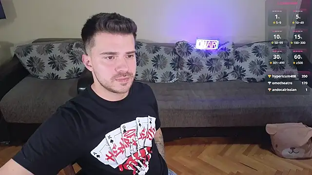 JohnnyStepBro online show from December 11, 2024, 11:32 pm