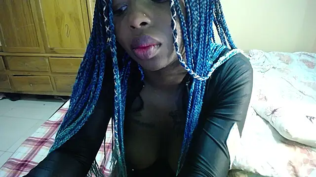 Snapshot of _Zooee chatting on February 12, 2025, 5:16 pm Zooee online show from February 12, 2025, 5:16 pm