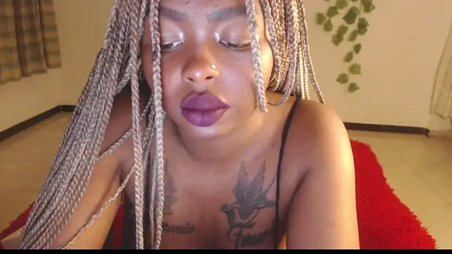 Snapshot of _Zooee chatting on September 14, 2025, 2:33 am Zooee online show from September 14, 2025, 2:33 am