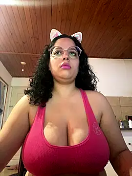 babyluna939 online show from November 5, 2025, 2:50 pm