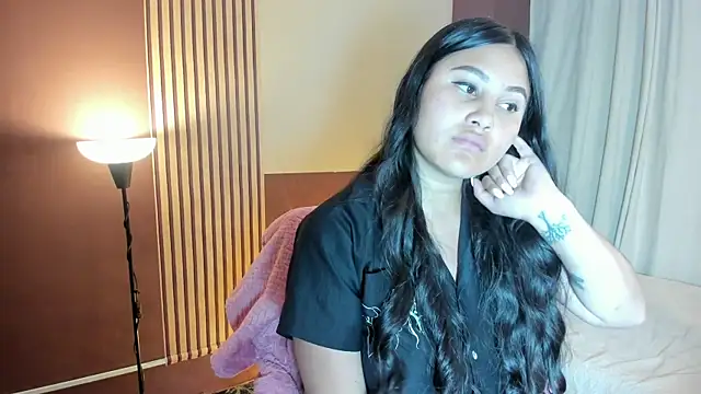 Little Ivy online show from March 20, 2026, 8:03 pm