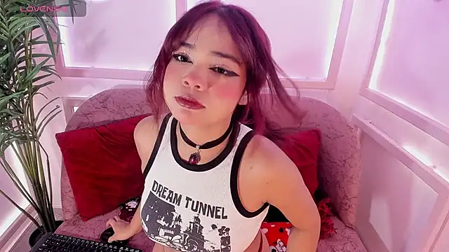 anastasia jhons online show from February 10, 2025, 4:14 pm