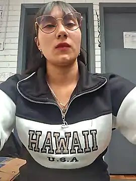 Chloe Brownx online show from March 12, 2025, 7:38 pm