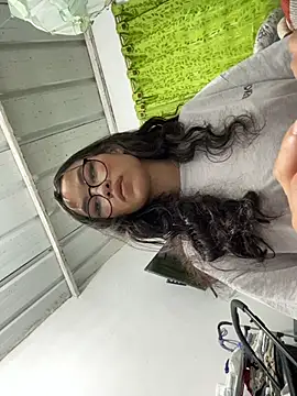 Snapshot of celesteguz chatting on December 3, 2025, 12:03 pm celesteguz online show from December 3, 2025, 12:03 pm