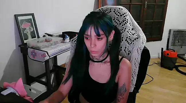 loletabb online show from January 25, 2025, 6:45 am