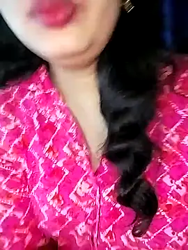 Miss-Siyaa online show from December 3, 2024, 7:55 pm