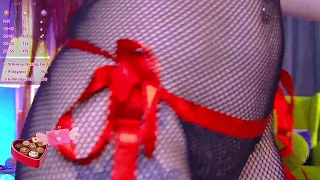 SerenaReese online show from March 16, 2025, 10:22 am