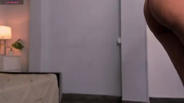 Madie  collins online show from September 23, 2025, 11:24 am