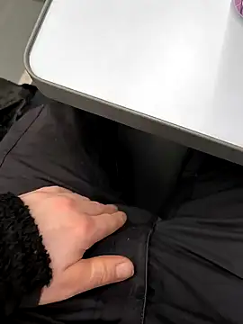 OdinWolf1990 online show from January 23, 2025, 5:02 am