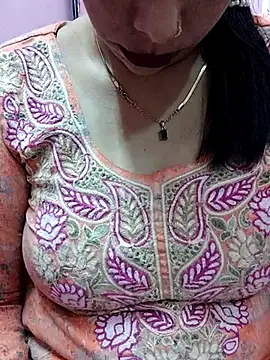 Urmila bhabhii online show from March 17, 2025, 5:05 pm