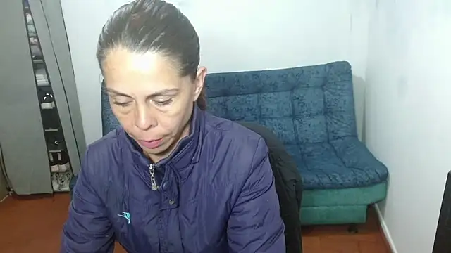 Marilyn xxxx online show from March 5, 2025, 2:03 am