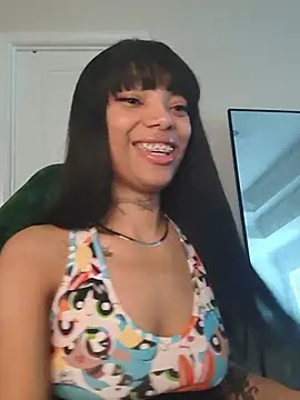 Snapshot of butterflybootyy chatting on June 27, 2026, 6:46 pm butterflybootyy online show from June 27, 2026, 6:46 pm
