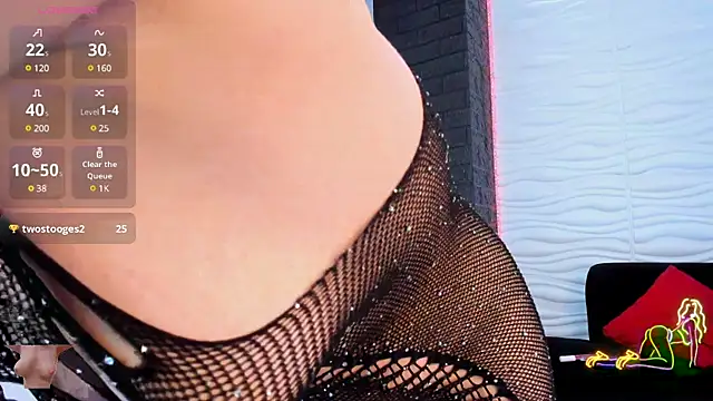 Bella reaset18 online show from December 5, 2024, 10:01 pm