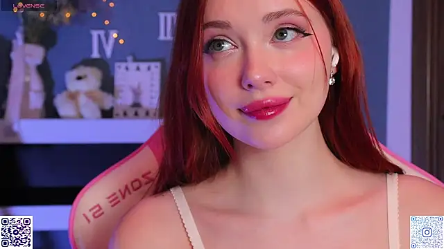 Snapshot of YourSkyAni chatting on January 18, 2025, 1:08 pm YourSkyAni online show from January 18, 2025, 1:08 pm